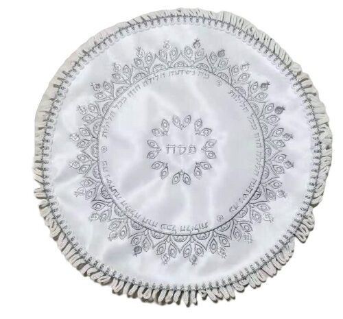 כיסוי פסח סאטן עם רקמת מנדלה