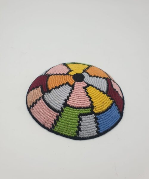 כיפה צבעונית דגם משטחים