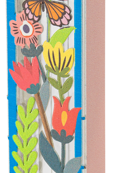 בית מזוזה מעוצב פרפרים ופרחים - מתנה יפה לבית